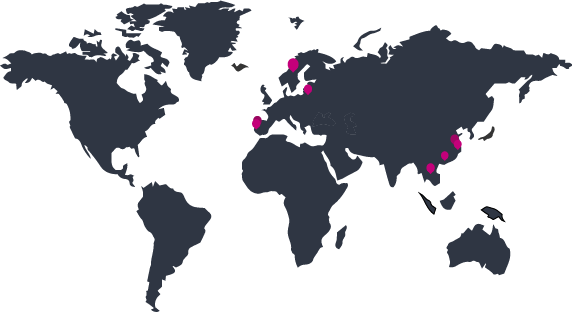 Världskarta med TEKONFs produktionsanläggningar utmärkta i Portugal, Litauen, Kina, Thailand och Sverige